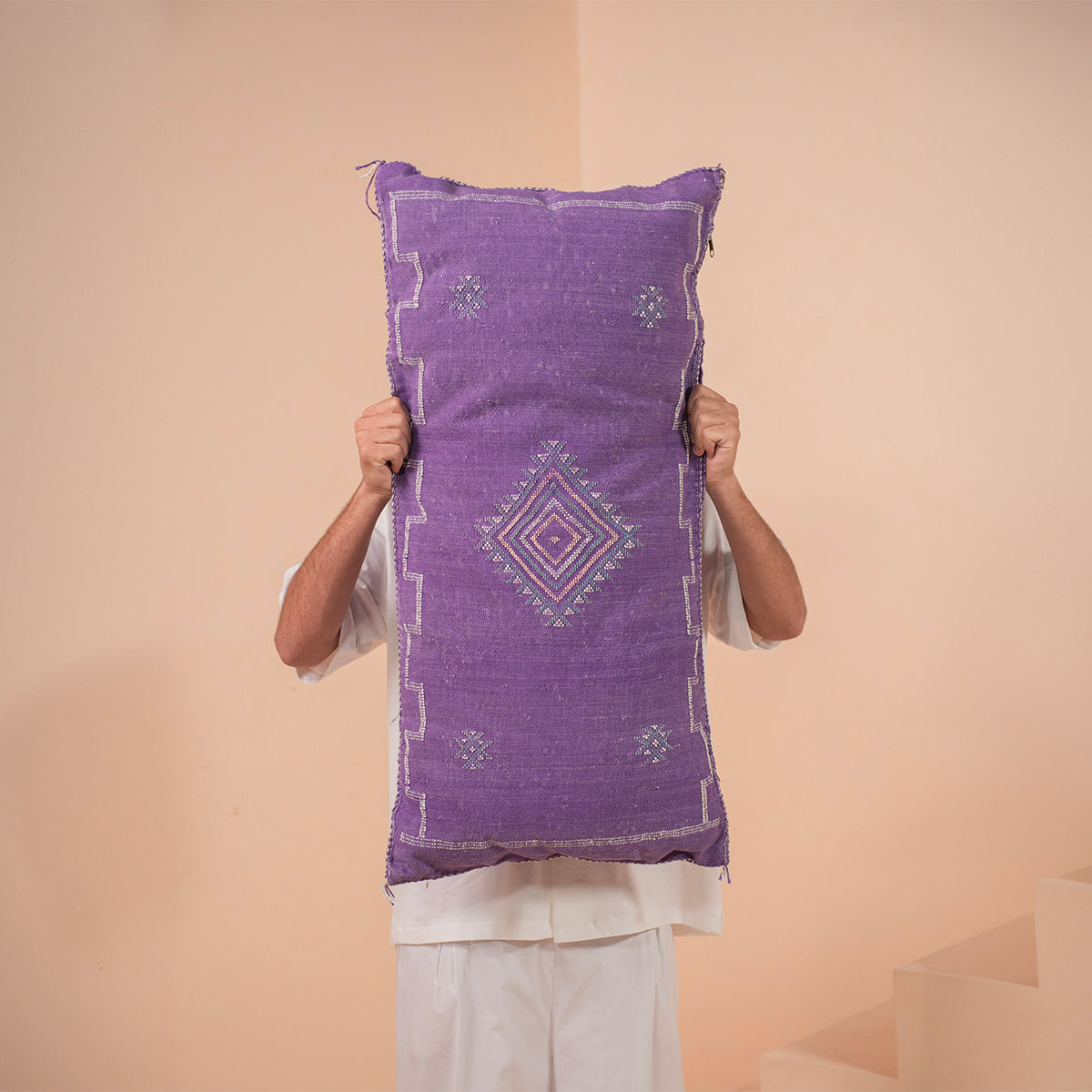 NOMADIC CUSHION
