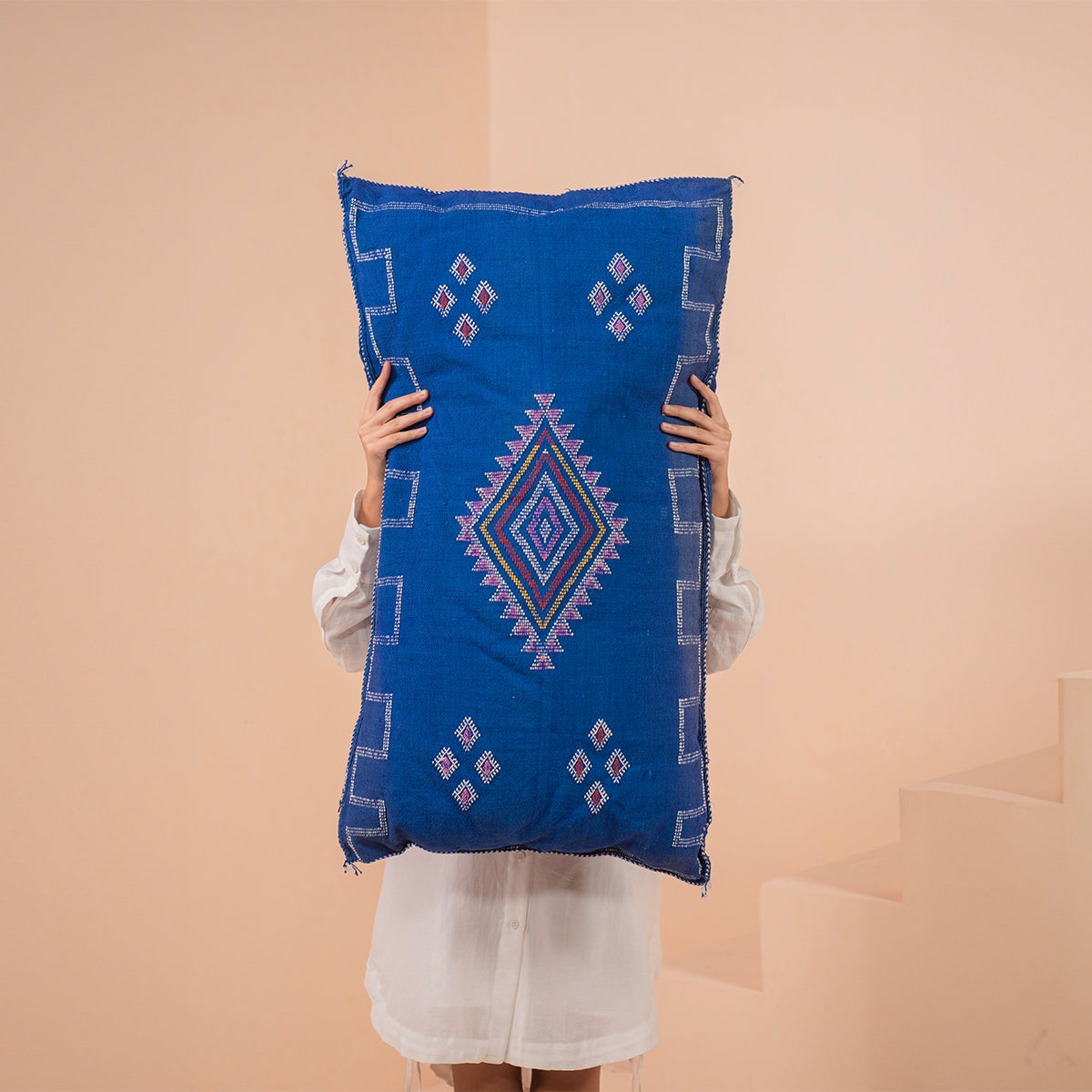 NOMADIC CUSHION