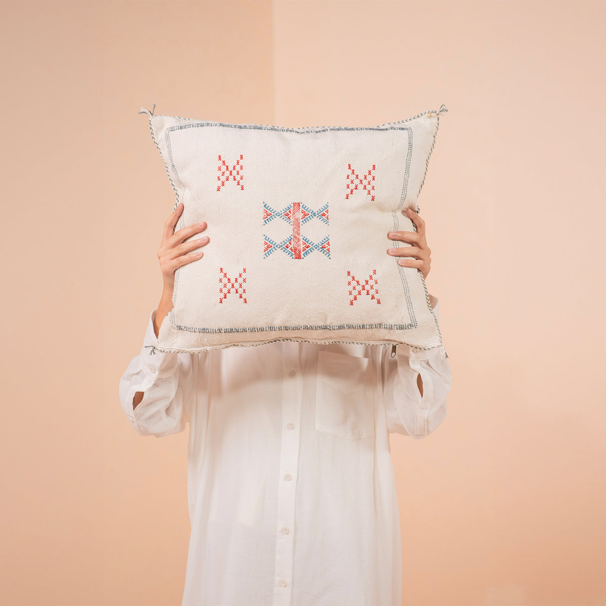 NOMADIC CUSHION